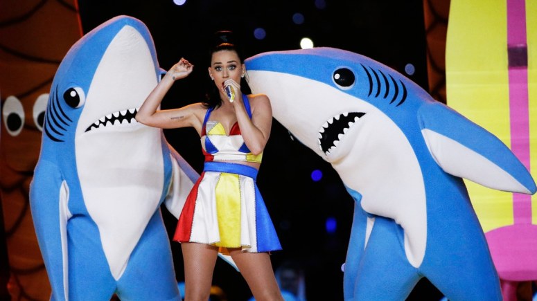 Goldstein-Katy-Perry-Super-Bowl-Halftime-Show-Sharks.jpg
