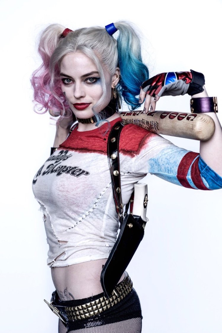 Margot-Robbie-Harley-Quinn
